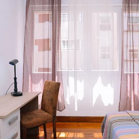 Comodo Y Espacioso En By *